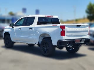 Chevrolet Silverado 1500 LT Trail Boss 4WD Crew Cab 147"
