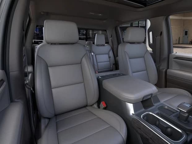 Chevrolet Silverado 1500 LTZ 4WD Crew Cab 147" 2026 — side view