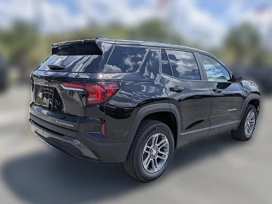 GMC Terrain FWD Elevation 4dr 2027 — side view
