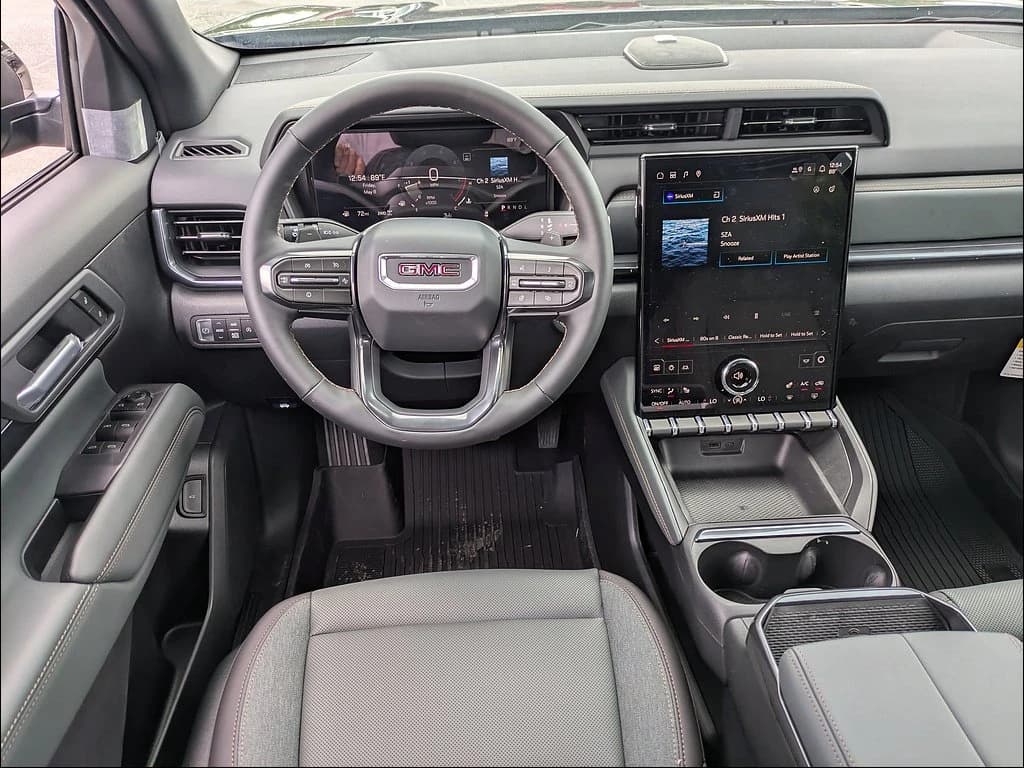 GMC Terrain AWD AT4 4dr 2026 — side view