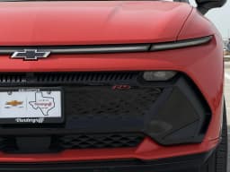 Chevrolet Equinox EV RS 4dr 2026 — side view