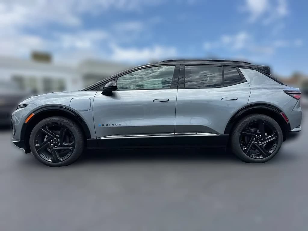 Chevrolet Equinox EV RS 4dr 2026 — side view
