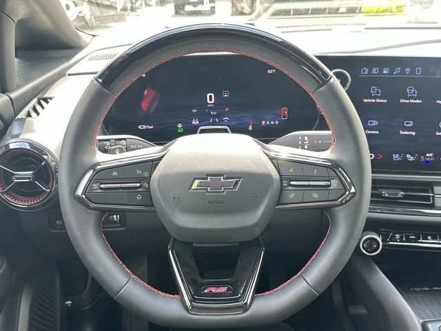 Chevrolet Equinox EV RS 4dr 2026 — side view