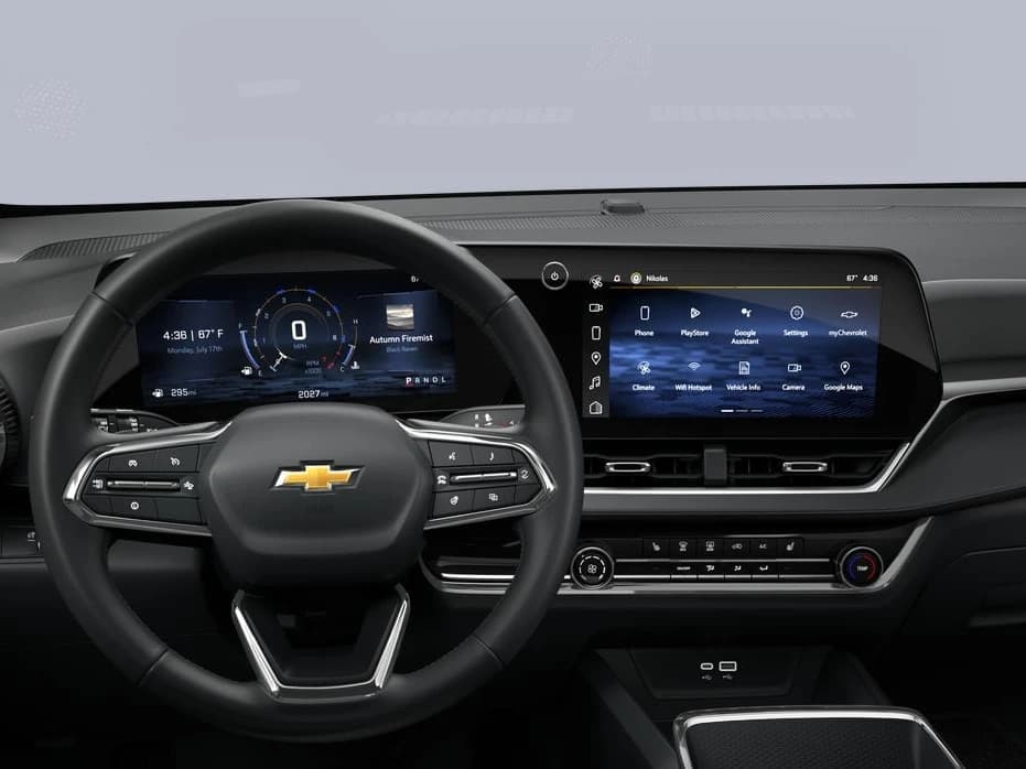 Chevrolet Equinox FWD LT 4dr 2027 — side view