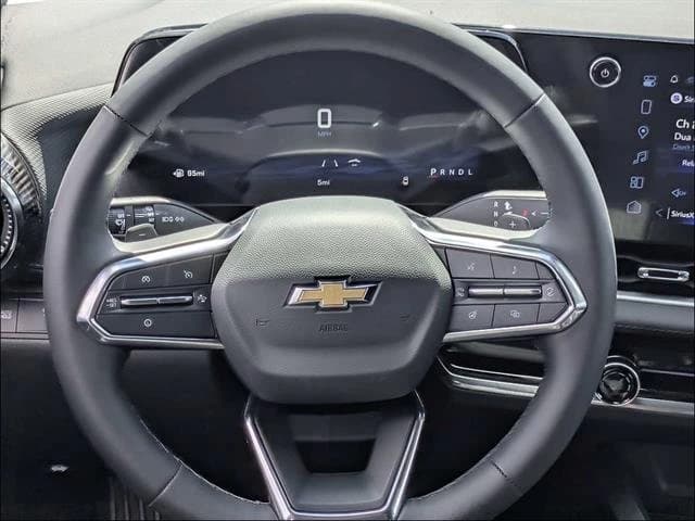 Chevrolet Equinox FWD LT 4dr 2027 — side view