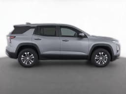 Chevrolet Equinox FWD LT 4dr 2027 — side view