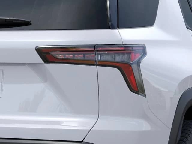 Chevrolet Equinox FWD LT 4dr 2027 — side view