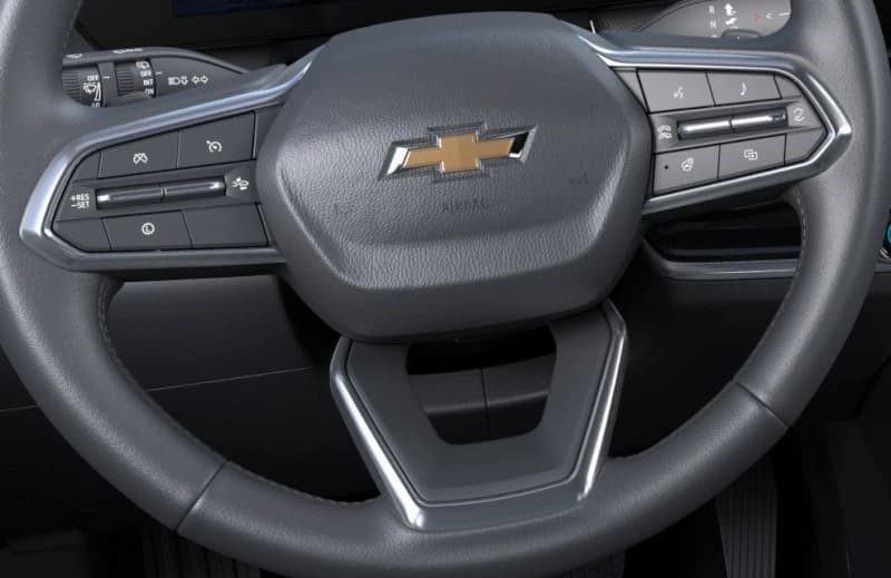 Chevrolet Equinox FWD LT 4dr 2026 — side view