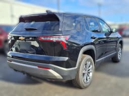 Chevrolet Equinox FWD LT 4dr 2026 — side view