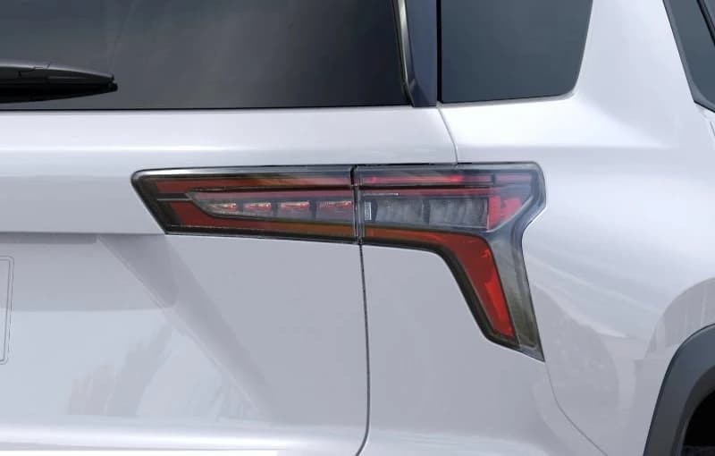 Chevrolet Equinox FWD LT 4dr 2026 — side view