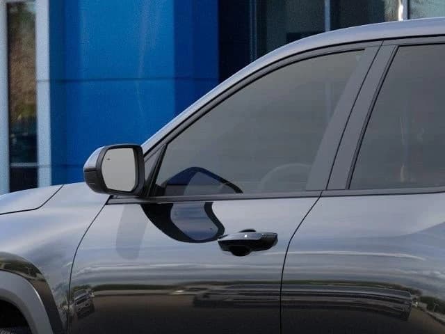 Chevrolet Equinox AWD LT 4dr 2027 — side view