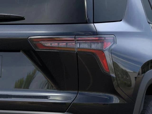 Chevrolet Equinox AWD LT 4dr 2027 — side view