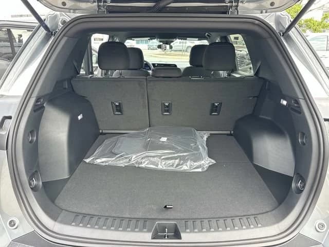 Chevrolet Equinox AWD LT 4dr 2027 — side view