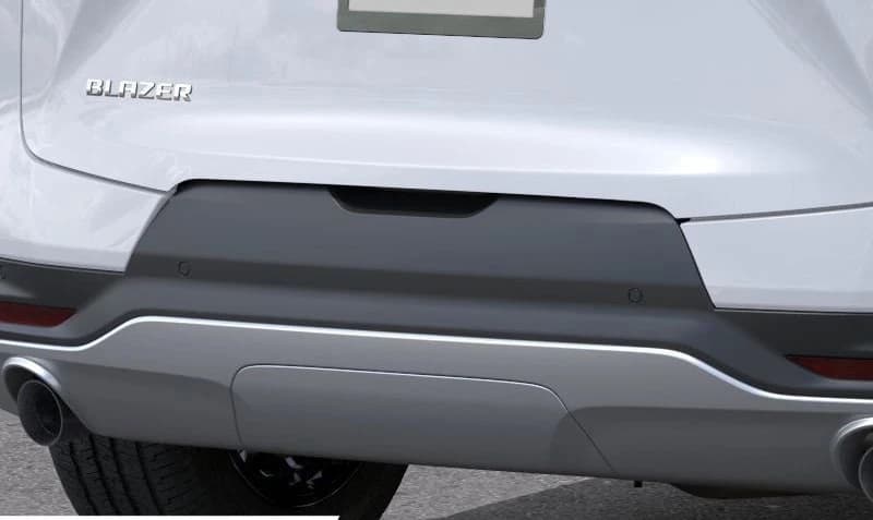 Chevrolet Blazer LT FWD 4dr 2026 — side view
