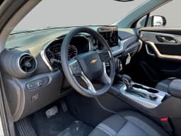 Chevrolet Blazer LT FWD 4dr 2026 — side view