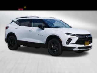 Chevrolet Blazer LT FWD 4dr