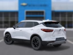 Chevrolet Blazer LT FWD 4dr 2026 — side view