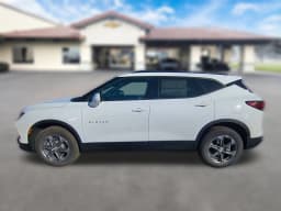Chevrolet Blazer LT FWD 4dr 2026 — side view