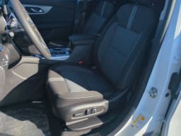 Chevrolet Blazer LT FWD 4dr 2026 — side view