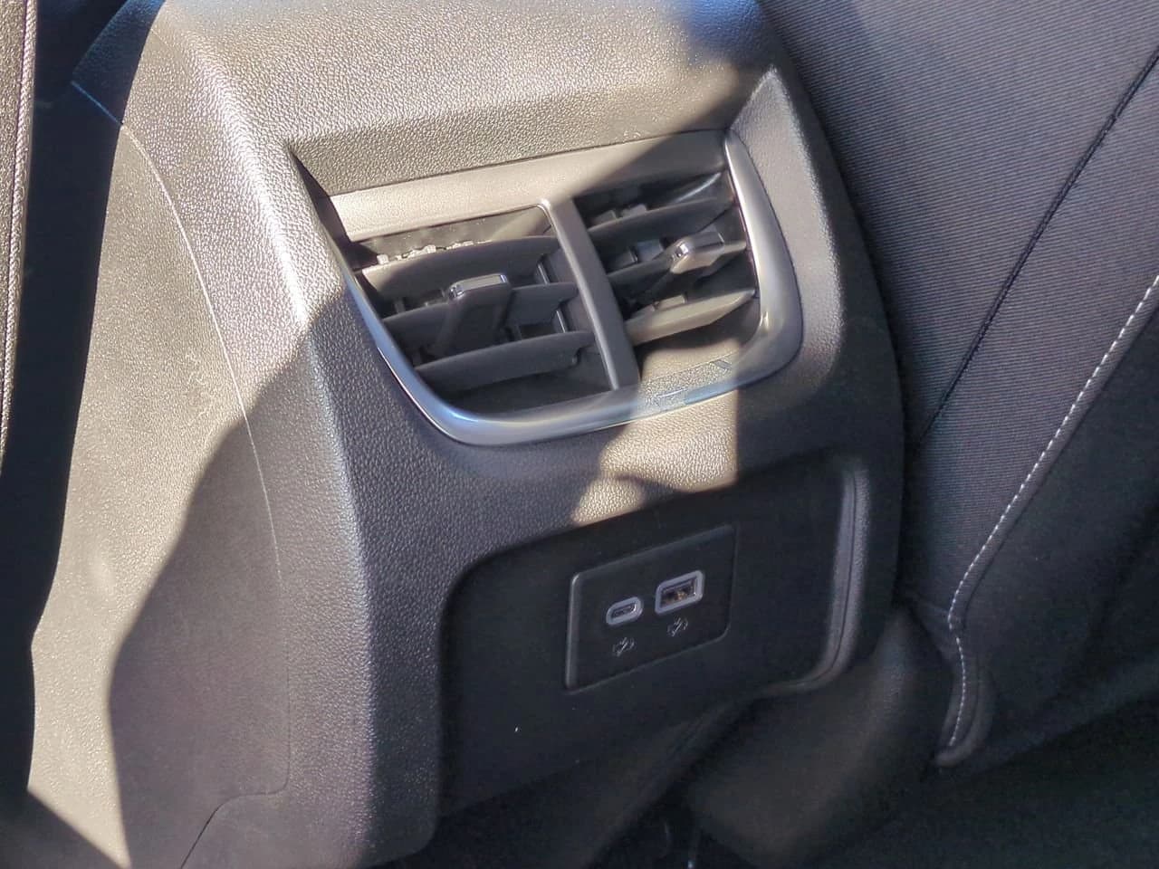 Chevrolet Blazer LT FWD 4dr 2026 — side view