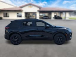 Chevrolet Blazer LT FWD 4dr 2026 — side view