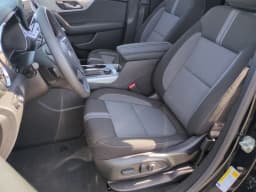 Chevrolet Blazer LT FWD 4dr 2026 — side view
