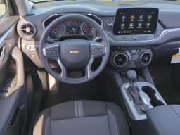 Chevrolet Blazer LT FWD 4dr 2026 — side view