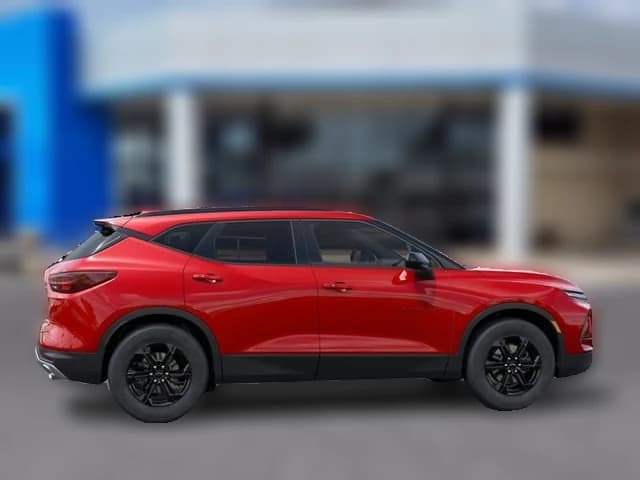 Chevrolet Blazer LT FWD 4dr 2026 — side view