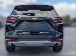 Chevrolet Blazer LT FWD 4dr 2026 — side view
