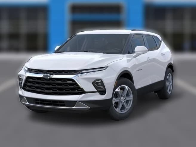 Chevrolet Blazer LT FWD 4dr 2026 — side view