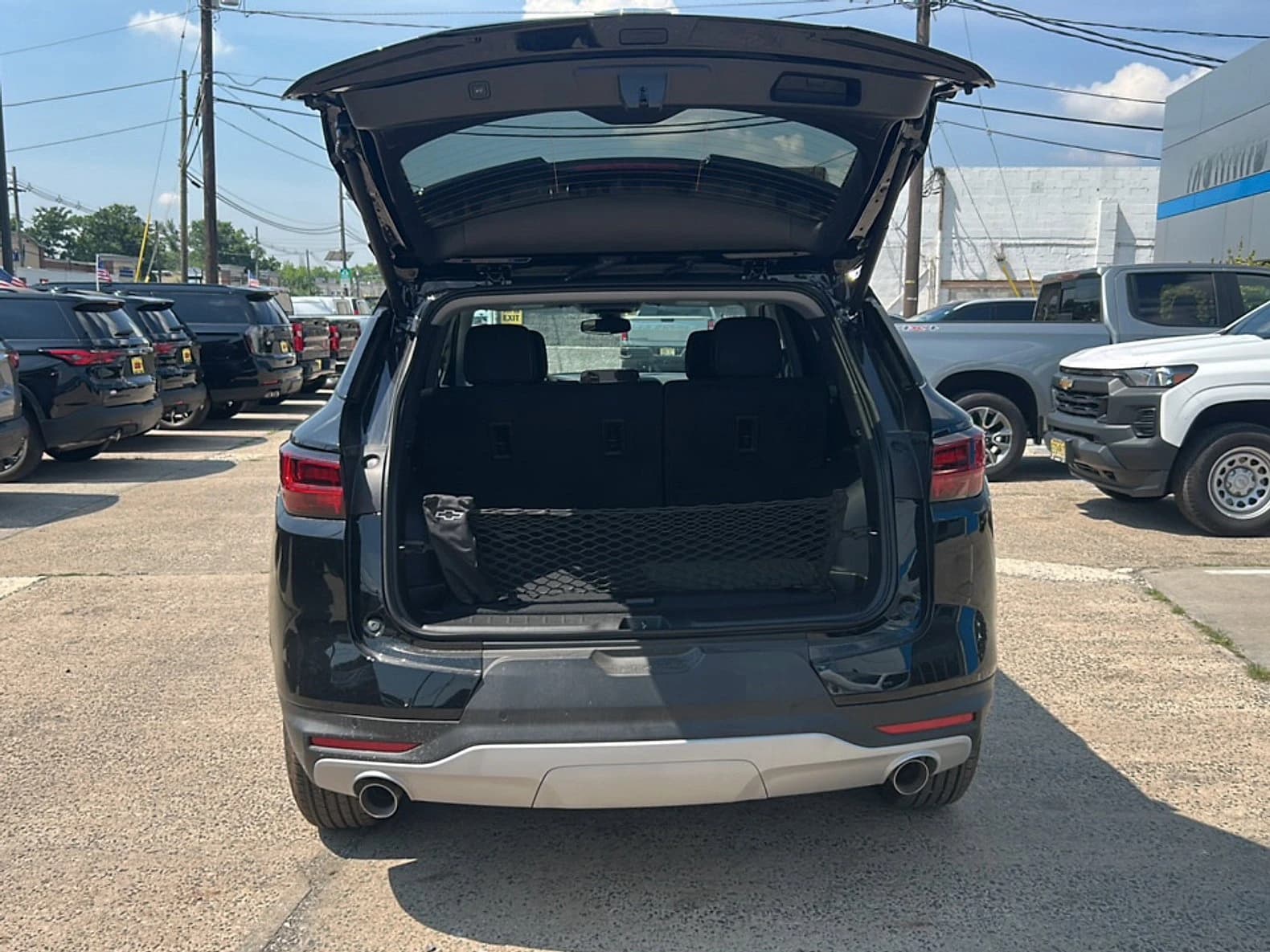 Chevrolet Blazer LT AWD 4dr 2026 — side view