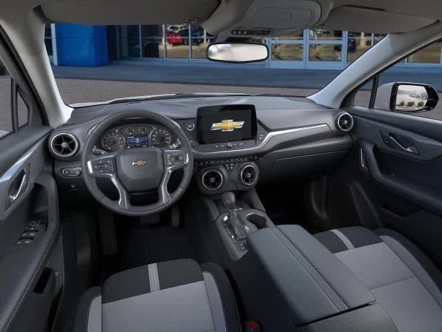 Chevrolet Blazer LT AWD 4dr 2026 — side view