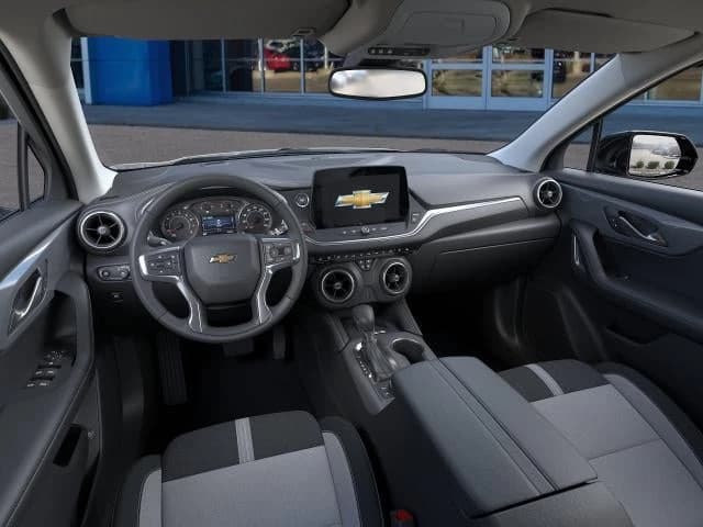Chevrolet Blazer LT AWD 4dr 2026 — side view