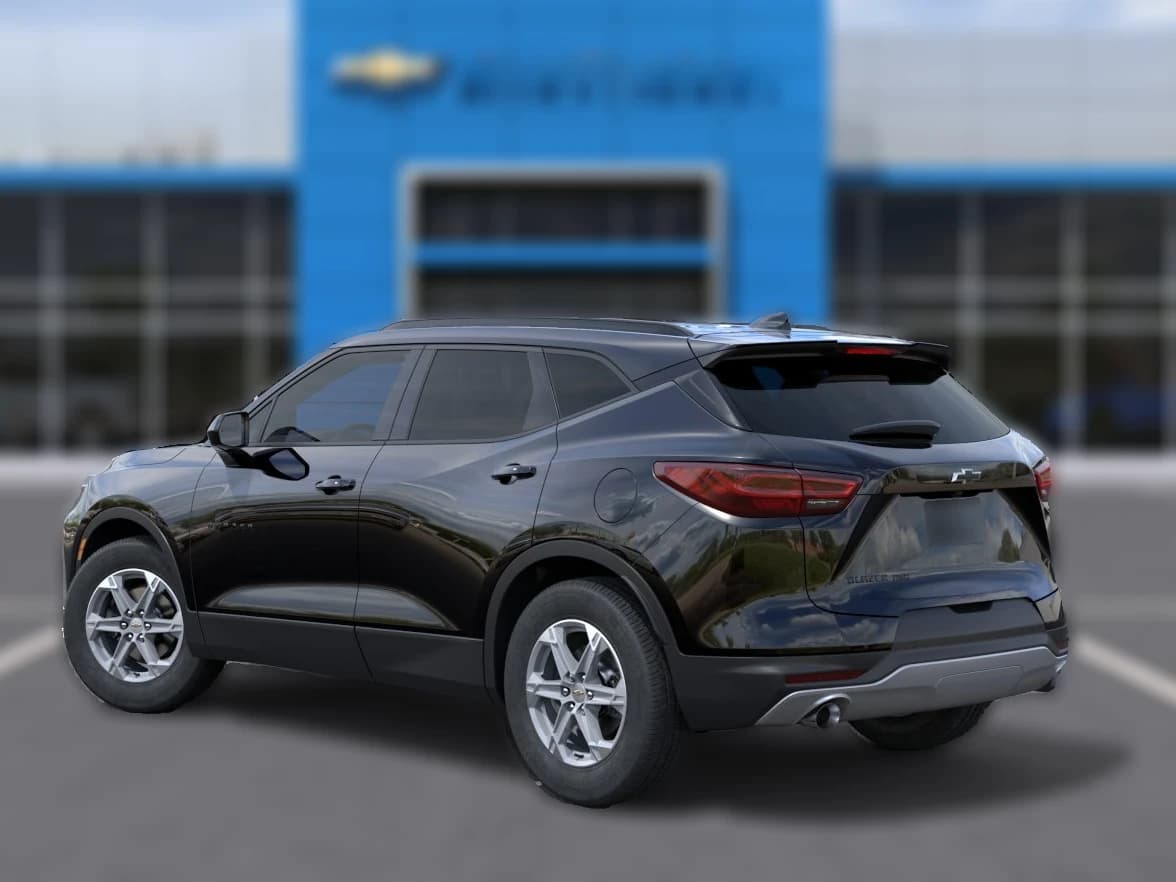 Chevrolet Blazer LT AWD 4dr 2026 — side view