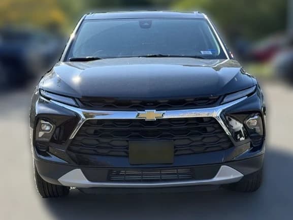 Chevrolet Blazer LT AWD 4dr 2026 — side view
