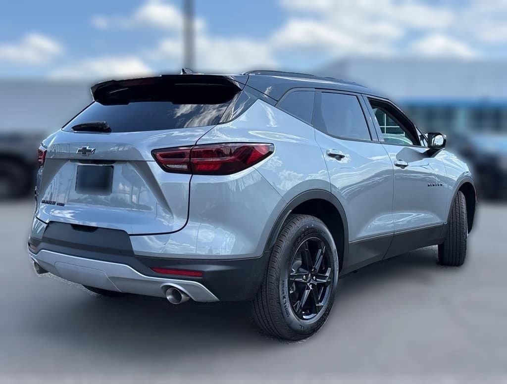 Chevrolet Blazer LT AWD 4dr 2026 — side view