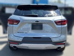 Chevrolet Blazer LT AWD 4dr 2026 — side view