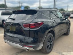 Chevrolet Blazer LT AWD 4dr 2026 — side view