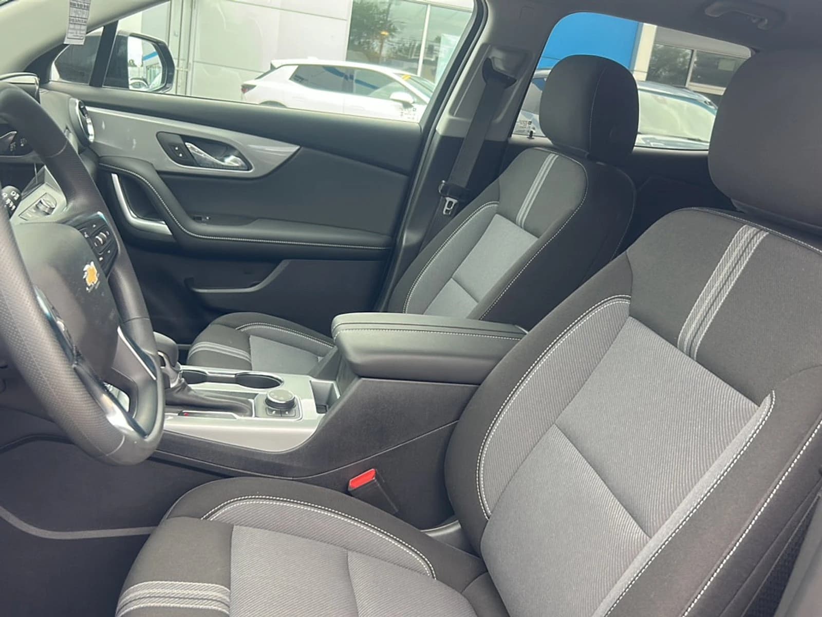 Chevrolet Blazer LT AWD 4dr 2026 — side view