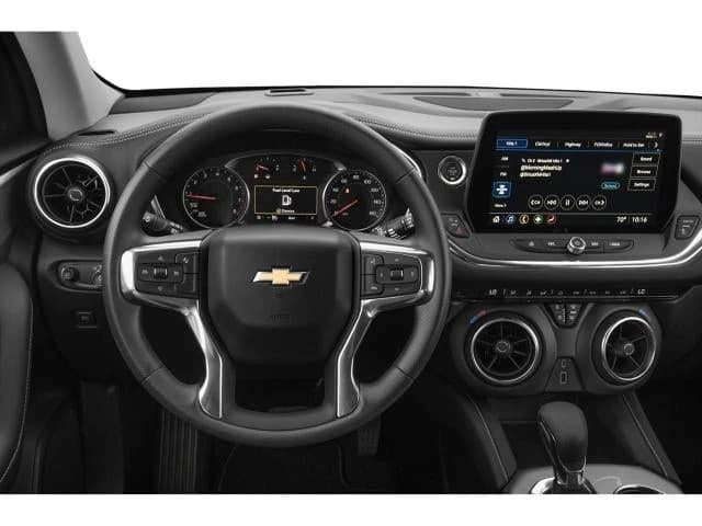 Chevrolet Blazer LT AWD 4dr 2026 — side view