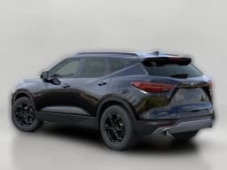 Chevrolet Blazer LT AWD 4dr 2026 — side view
