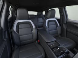 Chevrolet Blazer EV AWD LT 4dr 2025 — side view