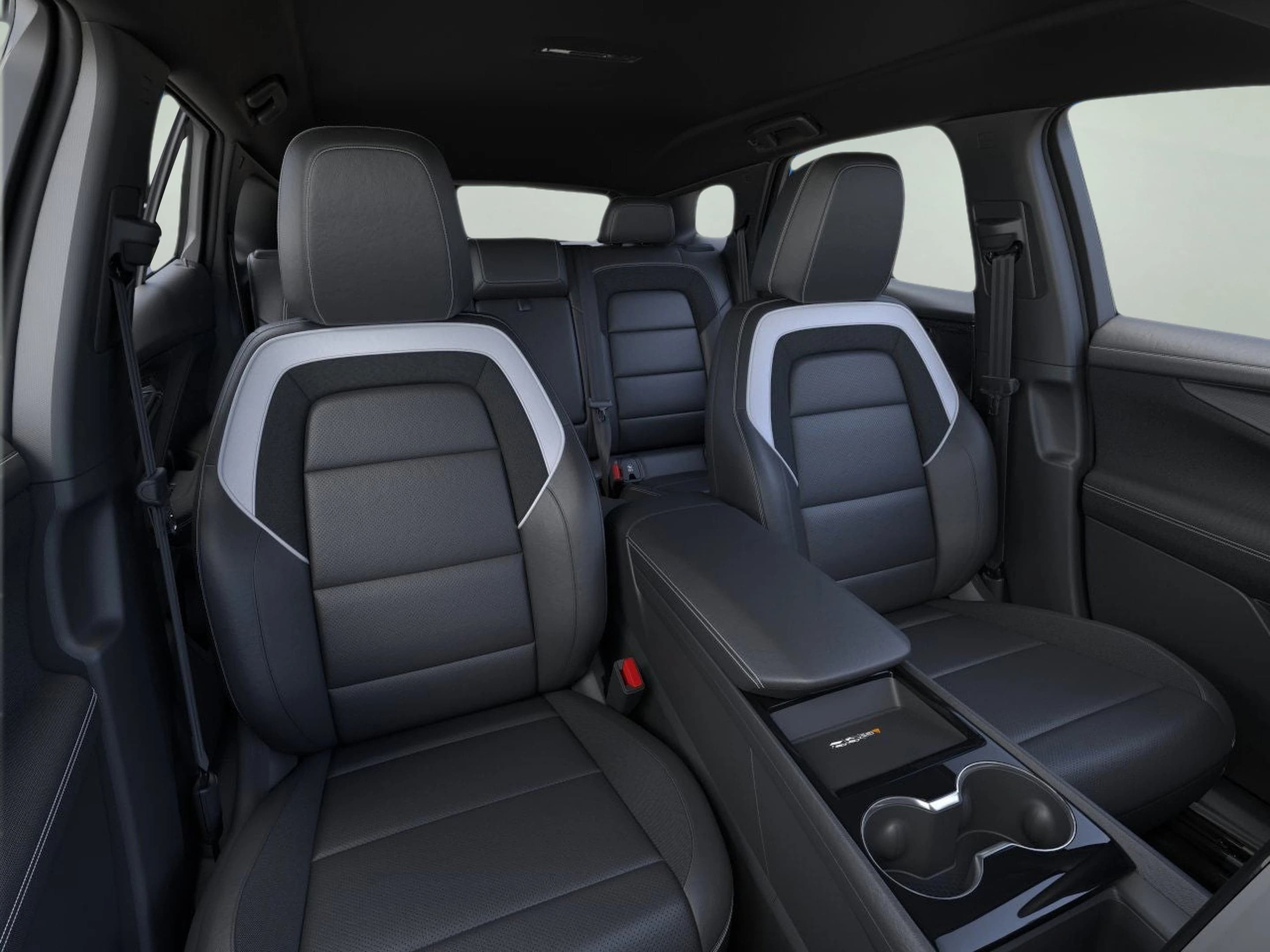 Chevrolet Blazer EV AWD LT 4dr 2025 — side view