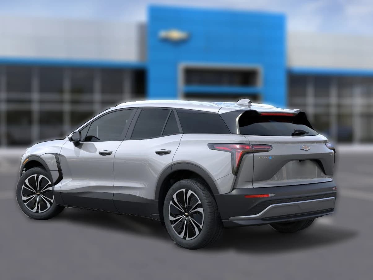 Chevrolet Blazer EV AWD LT 4dr 2026 — side view