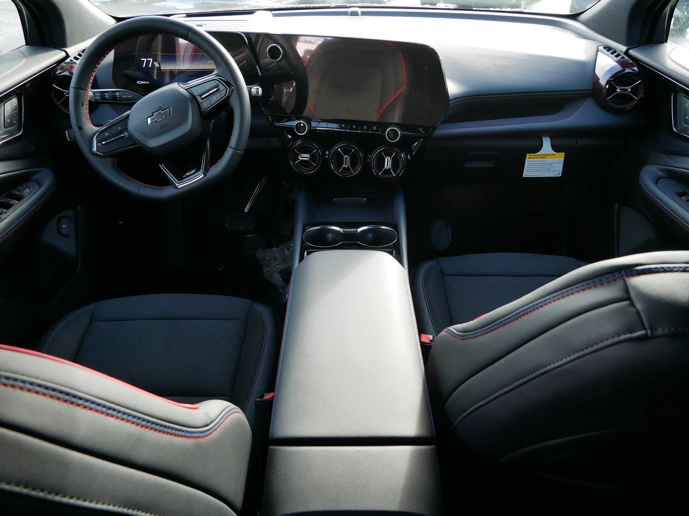 Chevrolet Blazer EV AWD RS 4dr 2026 — side view