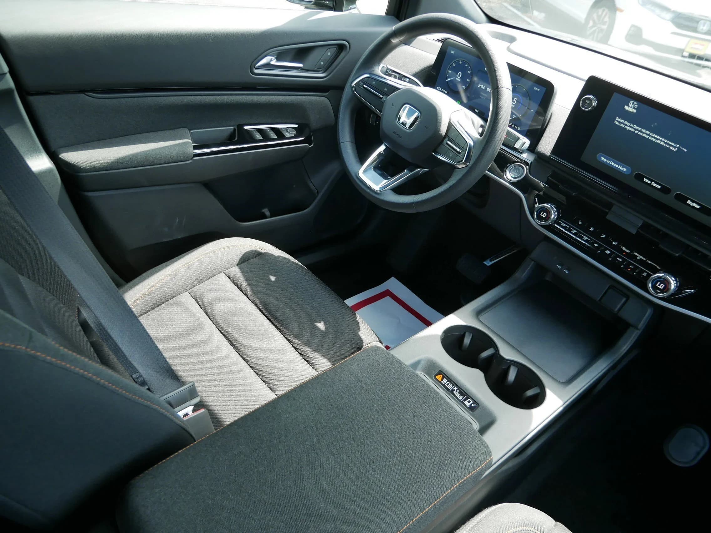 Honda Prologue EX AWD 2026 — side view