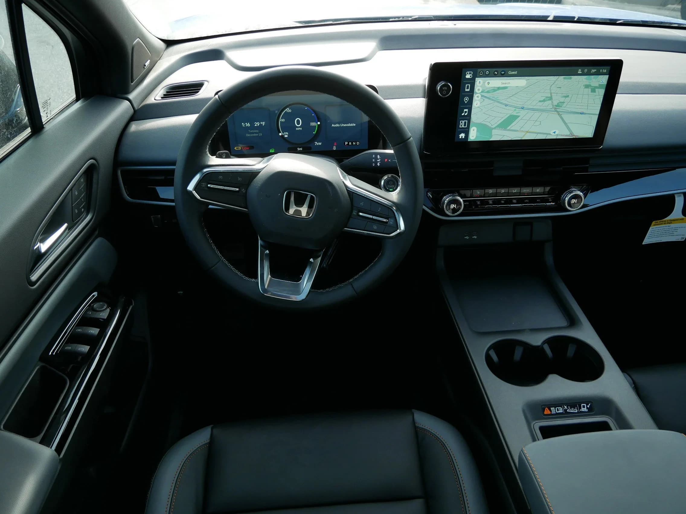Honda Prologue Touring AWD 2026 — side view