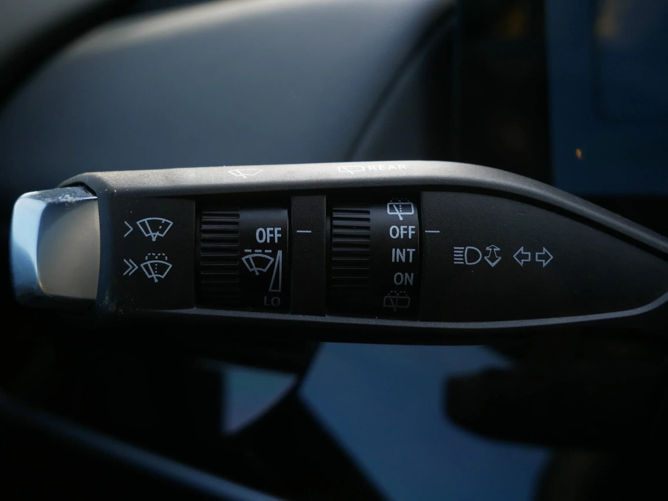 Honda Prologue Touring AWD 2026 — side view