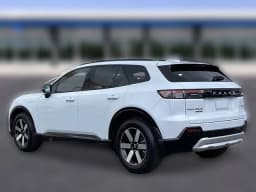 Honda Prologue Touring AWD 2026 — side view