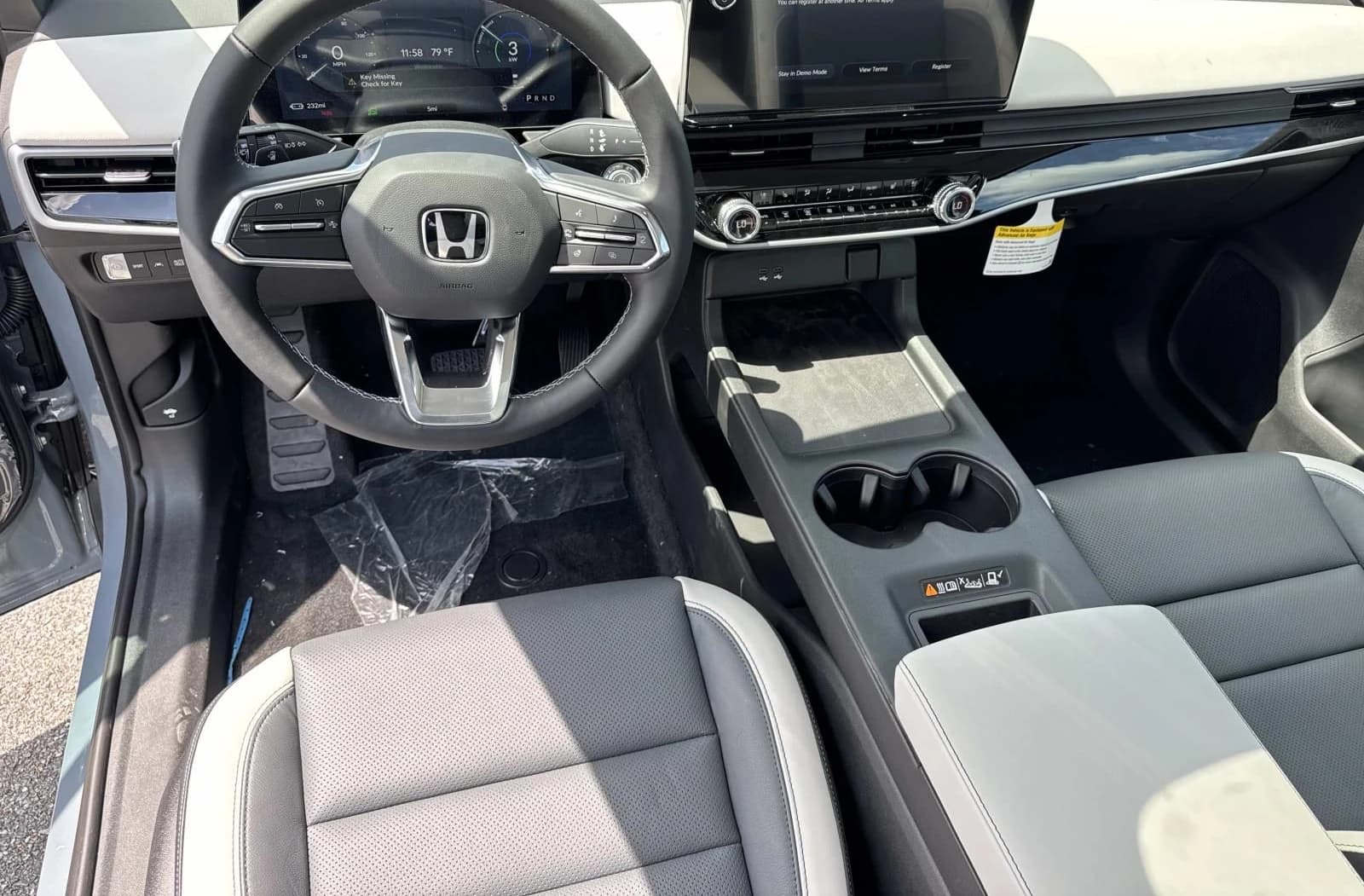Honda Prologue Elite AWD 2026 — side view